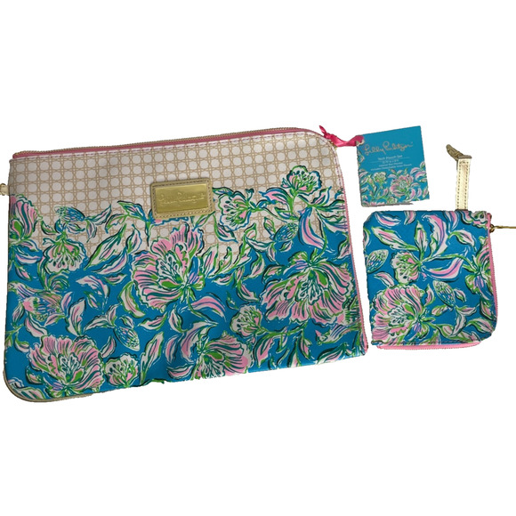 Lilly Pulitzer Tech Pouch 2 Piece Set Cumulus Blue Chick Magnet Print NEW - Picture 1 of 7